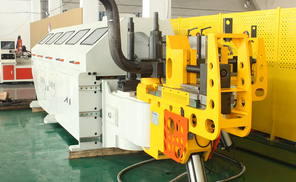 CNC M Series Fuldautomatisk Multi-Radius Tube Bukkemaskine