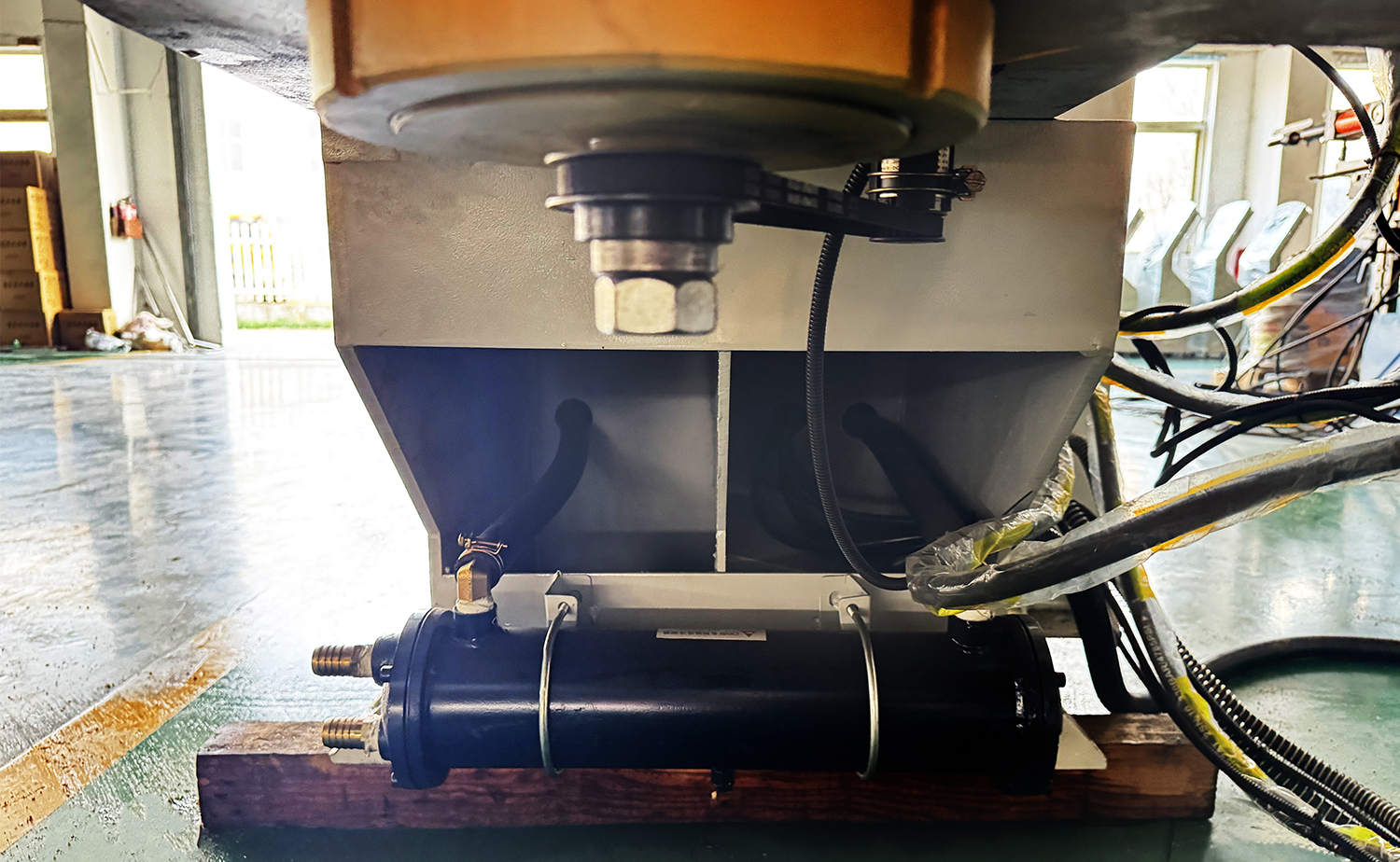 NC M Series hydraulisk rørbukkemaskine med dornstyring