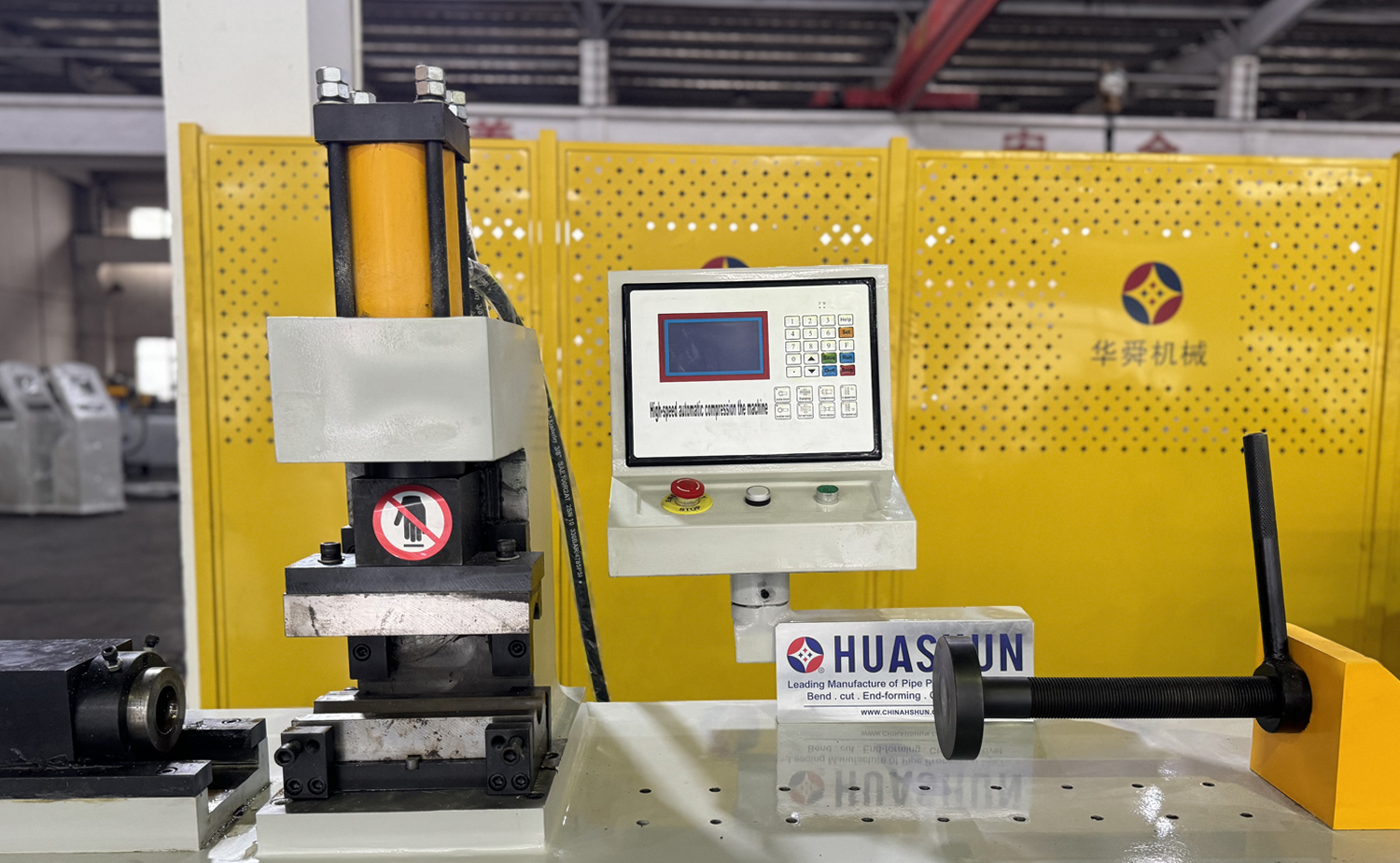 TM60 Hydraulisk Single Head Tube End Forming Machine TM60 Hydraulisk Single Head Tube End Forming Machine